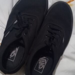 Vans Men's Black Sneakers